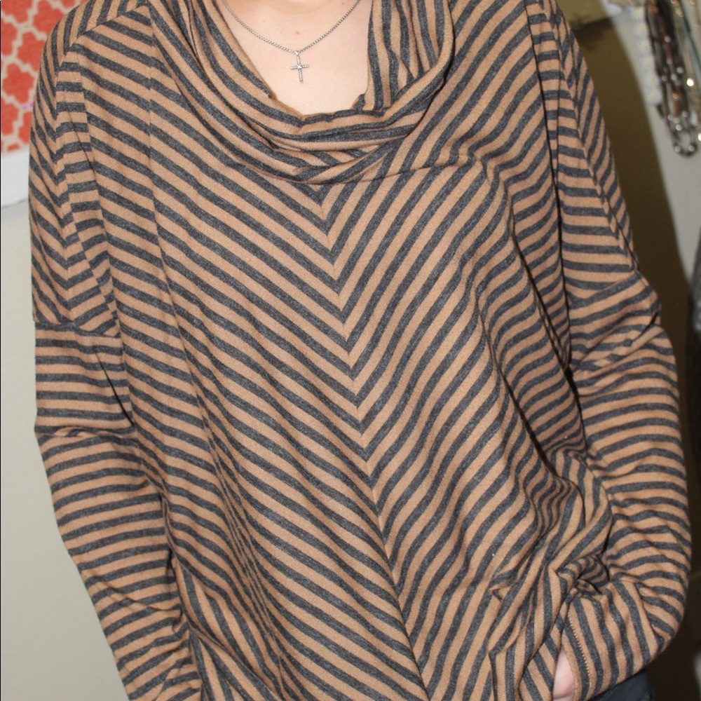 LOFT tan/grey sweater top stripe pattern.
